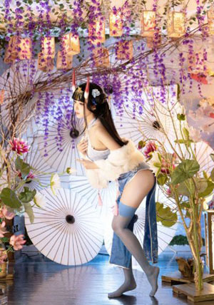 女孩和母亲睡在一起有什么不好_4399看片BD国语版完整版
