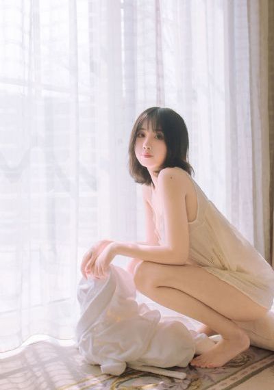 在教室里被一群男生H_DVD高清在线观看