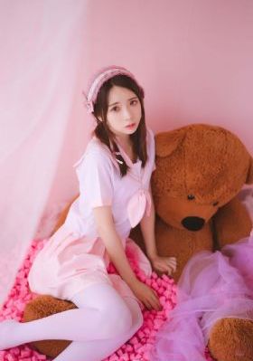 黄色小穴18日本免费观看_HD高清视频观看